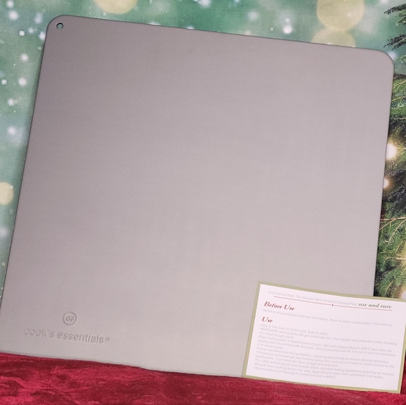 Cook's Essentials 15"x15 hard anonized baking plate - Picture 1 of 3